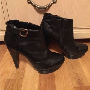 Black Express Heels